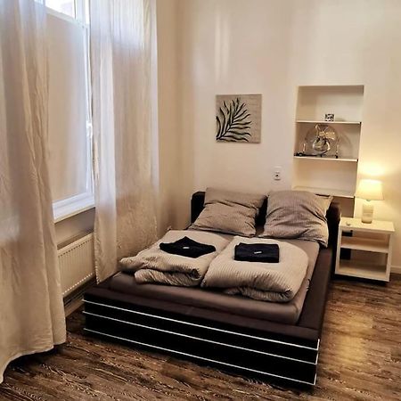 6 Personen Ferienwohnung - In Der Innenstadt Wilhelmshaven Esterno foto