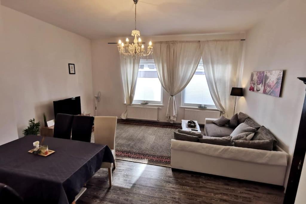 6 Personen Ferienwohnung - In Der Innenstadt Wilhelmshaven Esterno foto